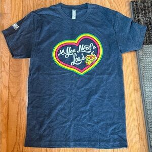 Famous Chicago pizzeria Lou Malnati T-Shirt with Heart Design